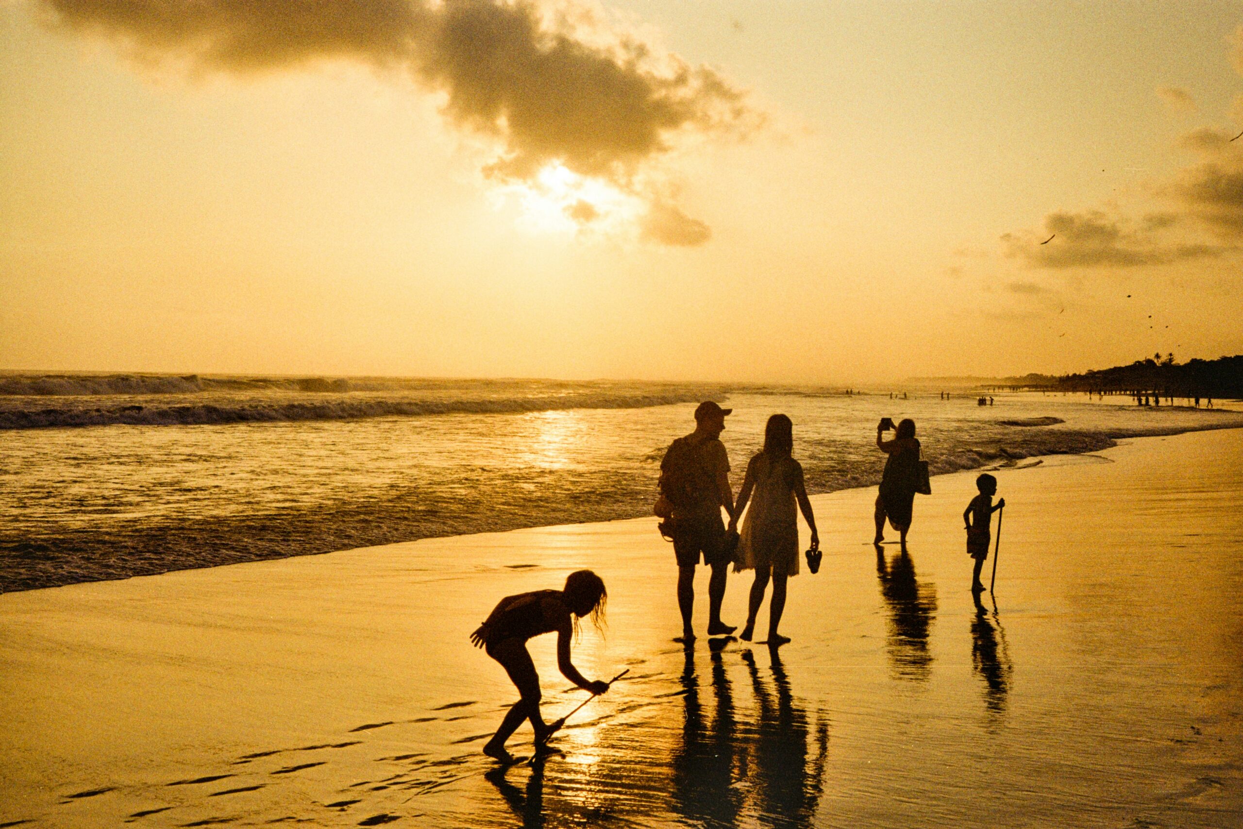 7 Creative Family Gratitude Practices That Make Appreciation Meaningful and Accessible